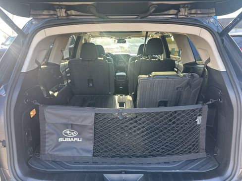 Used 2024 Subaru Ascent Onyx Edition image 8