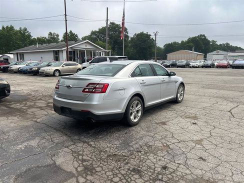 Used 2015 Ford Taurus SEL w/ Equipment Group 201A FWD image 5