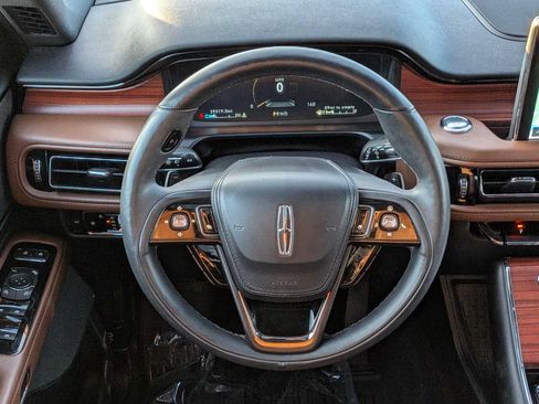 Used 2023 Lincoln Aviator Reserve w/ Equipment Group 201A AWD/4WD image 22