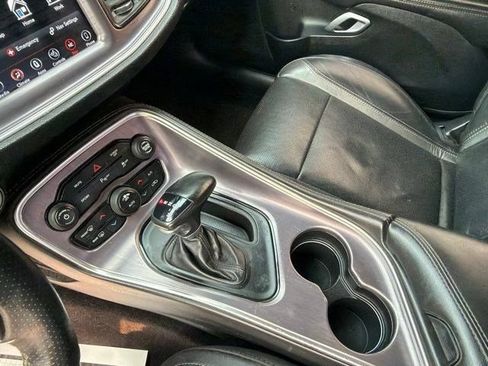Used 2018 Dodge Challenger R/T Plus RWD image 28