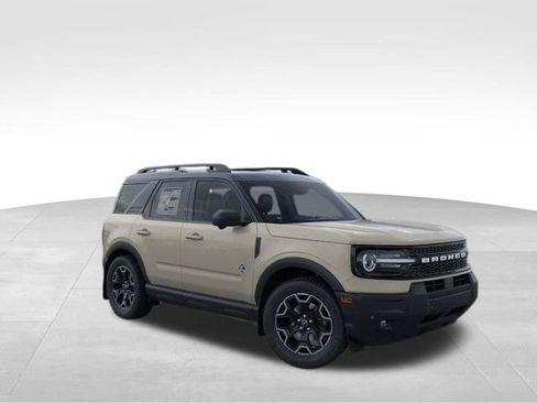 New 2025 Ford Bronco Sport Outer Banks w/ Outer Banks Tech Package+ image 7
