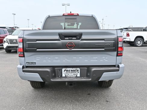 New 2025 Nissan Frontier PRO-4X w/ Pro Premium Package image 7