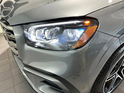 Certified 2025 Mercedes-Benz GLS 450 4MATIC image 44