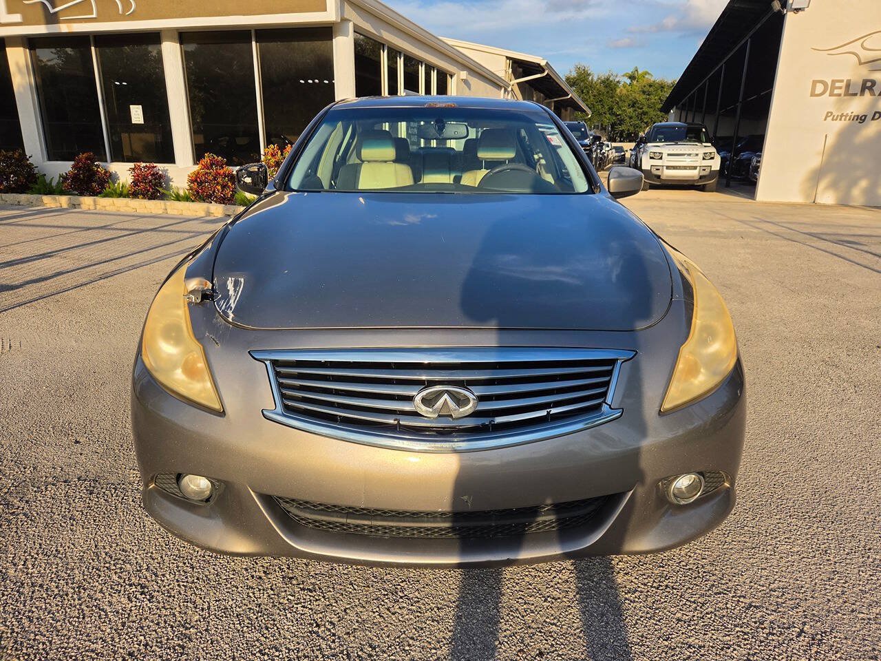 Used 2012 INFINITI G37 Journey w/ Premium Pkg RWD image 2