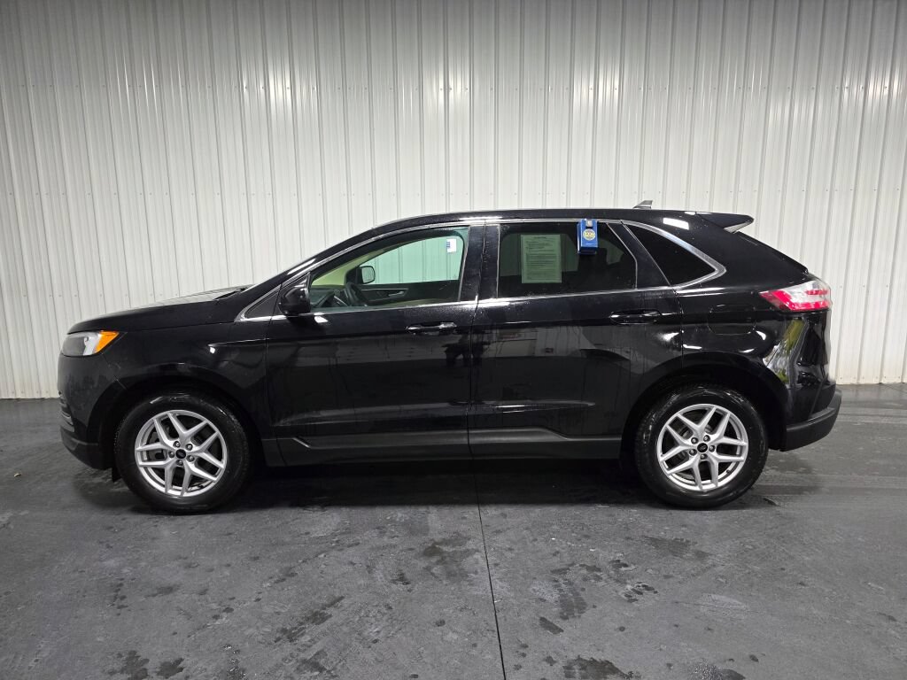 Used 2024 Ford Edge SEL w/ Convenience Package AWD/4WD image 4