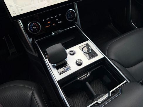 Used 2023 Land Rover Range Rover Autobiography AWD/4WD image 51