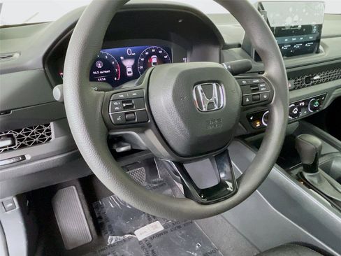 New 2026 Honda Accord SE image 9