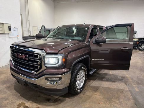 Used 2016 GMC Sierra 1500 SLE w/ SLE Value Package AWD/4WD image 27