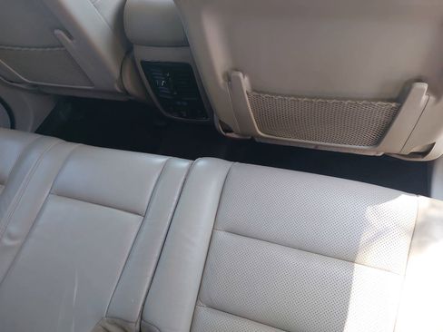 Used 2018 Jeep Grand Cherokee Limited w/ Luxury Group II AWD/4WD image 12