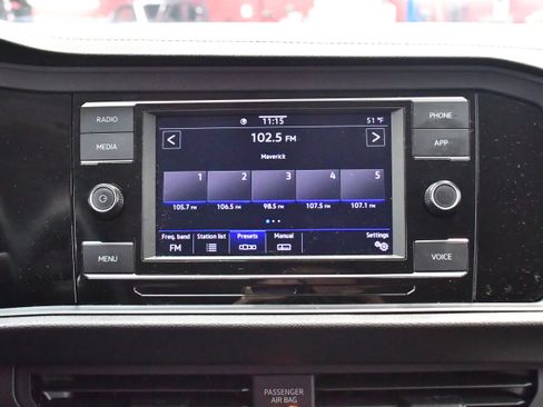 Used 2024 Volkswagen Jetta S image 45