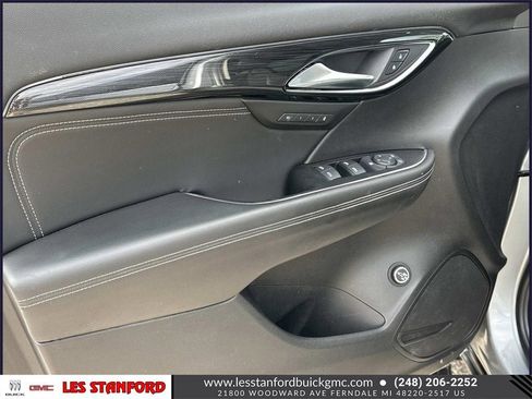 Used 2023 Buick Envision Essence image 16