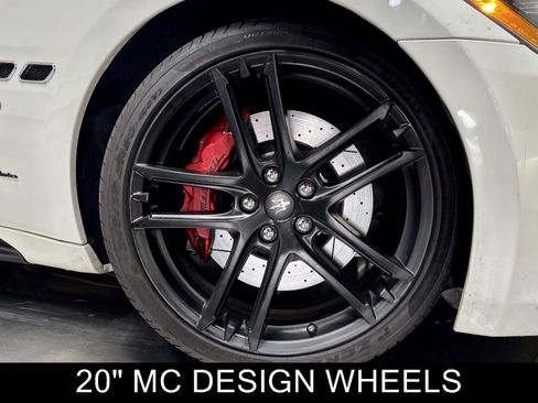 Used 2015 Maserati GranTurismo Sport RWD image 11