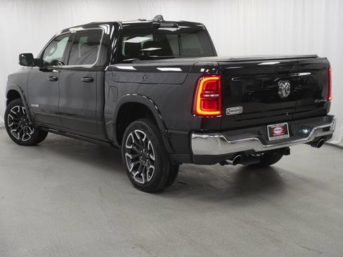 Used 2025 RAM 1500 Limited AWD/4WD image 14