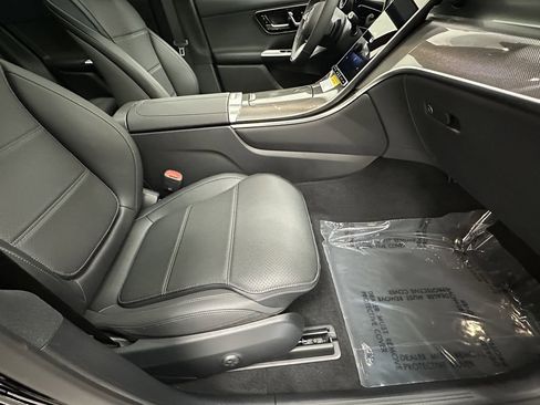 New 2026 Mercedes-Benz GLC 300 image 16