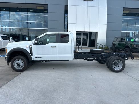 Used 2024 Ford F550 4x4 SuperCab Super Duty image 8