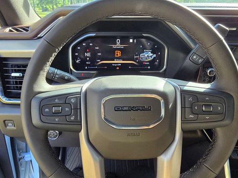 New 2026 GMC Sierra 2500 Denali w/ Denali Reserve Package AWD/4WD image 37