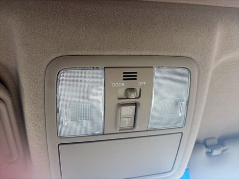 Used 2011 Toyota RAV4 Limited w/ Limited Extra Value Pkg image 13