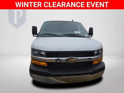 New 2025 Chevrolet Express 3500 Work Van w/ Power Convenience Package image 14