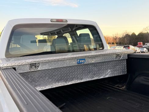 Used 2015 Ford F250 XL w/ Power Equipment Group image 66