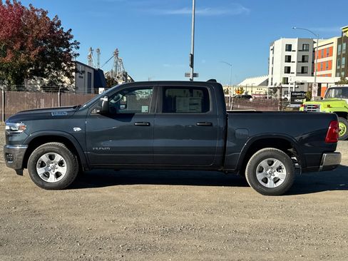 New 2026 RAM 1500 4x4 Crew Cab image 6