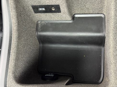 Used 2014 Porsche Cayenne image 30