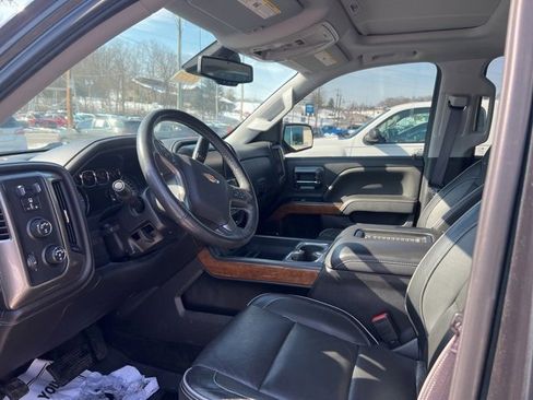 Used 2017 Chevrolet Silverado 1500 High Country image 6