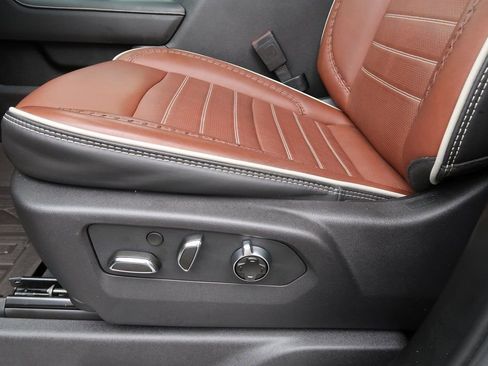 Certified 2024 GMC Sierra 1500 Denali Ultimate image 13