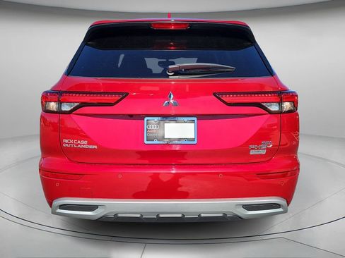 Used 2023 Mitsubishi Outlander SEL image 6