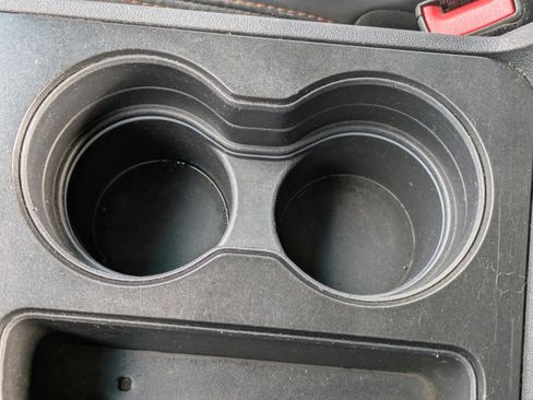 Used 2014 Dodge Challenger R/T image 17