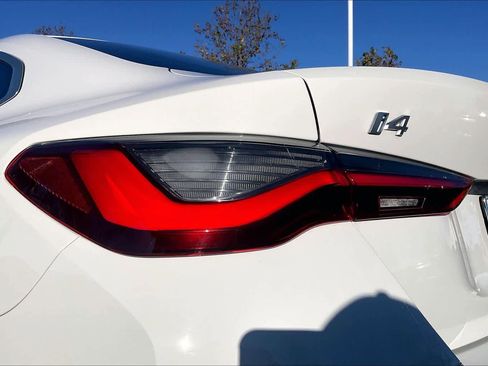 Used 2023 BMW i4 eDrive35 w/ Premium Package image 30