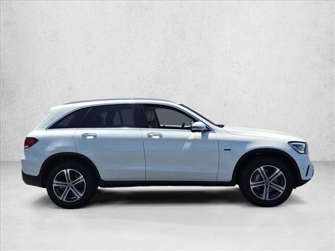 Used 2020 Mercedes-Benz GLC 350e 4MATIC image 4