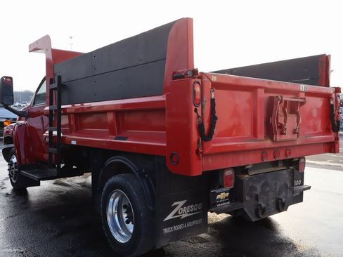 Used 2006 GMC TopKick C4500 2WD Regular Cab image 3