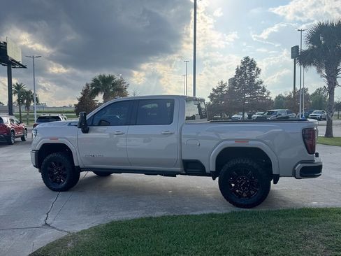 New 2026 GMC Sierra 2500 AT4 w/ AT4 Premium Plus Package image 5