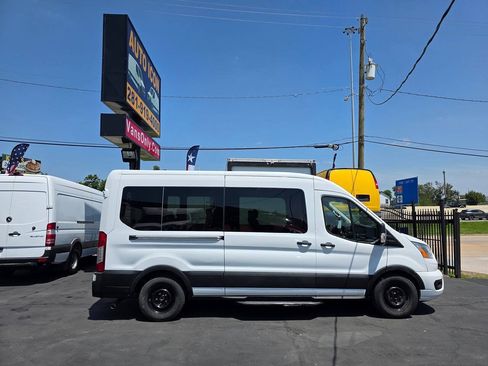 Used 2021 Ford Transit 350 XLT RWD image 3