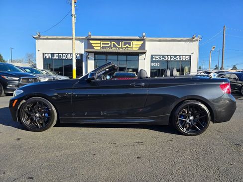 Used 2015 BMW 228i Convertible image 12
