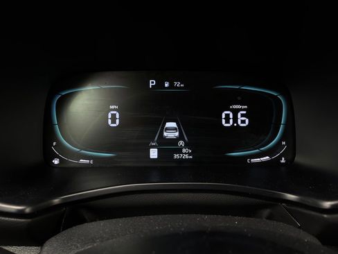 Used 2025 Kia Soul LX w/ LX Technology Package FWD image 35