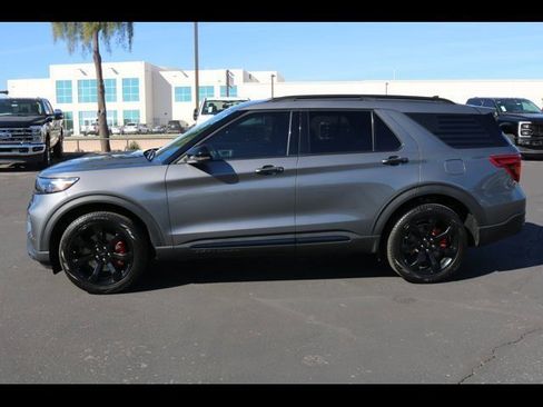 Used 2023 Ford Explorer ST w/ Equipment Group 401A image 8