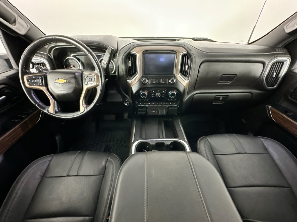 Used 2023 Chevrolet Silverado 3500 High Country w/ Technology Package AWD/4WD image 10