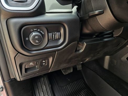 New 2026 RAM 1500 2WD Crew Cab image 14