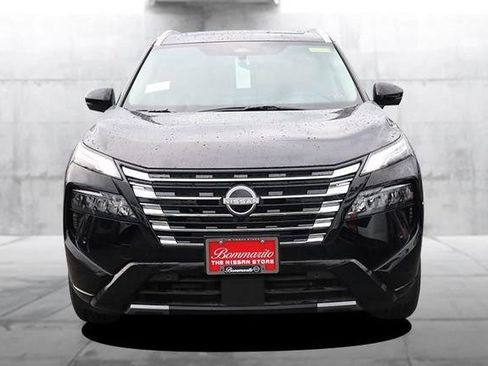 Used 2026 Nissan Rogue Platinum AWD/4WD image 4