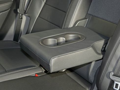 New 2026 Porsche Cayenne image 36