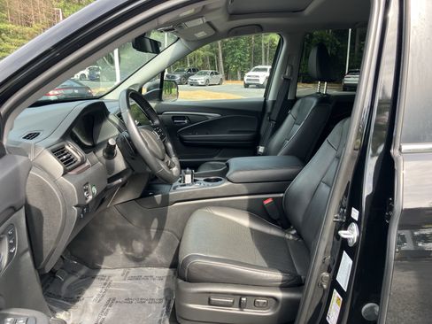 Certified 2025 Honda Ridgeline RTL image 16