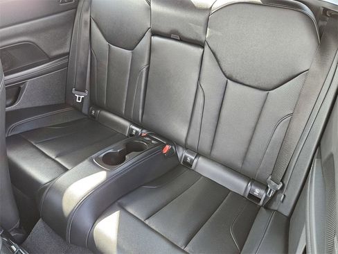 Used 2024 BMW 430i Convertible image 27