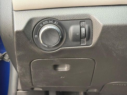 Used 2012 Chevrolet Cruze LS w/ Connectivity Package image 24