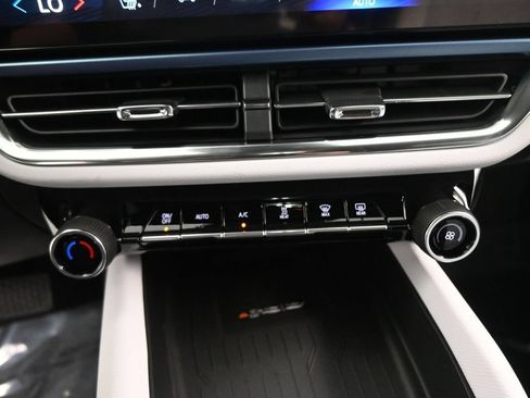 New 2026 Chevrolet Equinox EV LT AWD/4WD image 20