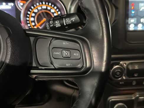 Used 2022 Jeep Wrangler Unlimited Sport AWD/4WD image 13