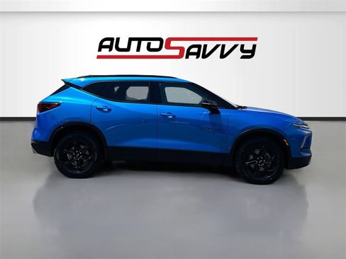 Used 2024 Chevrolet Blazer LT w/ Midnight/Sport Edition image 8