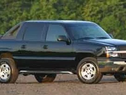 Used 2004 Chevrolet Avalanche Z71 w/ Sun And Sound Package