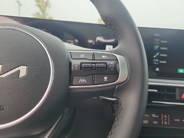 New 2027 Kia K5 GT-Line w/ GT-Line Premium Package FWD image 18