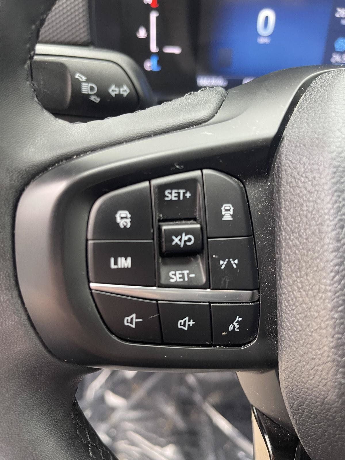 Used 2024 Ford Ranger XLT w/ Technology Package AWD/4WD image 29